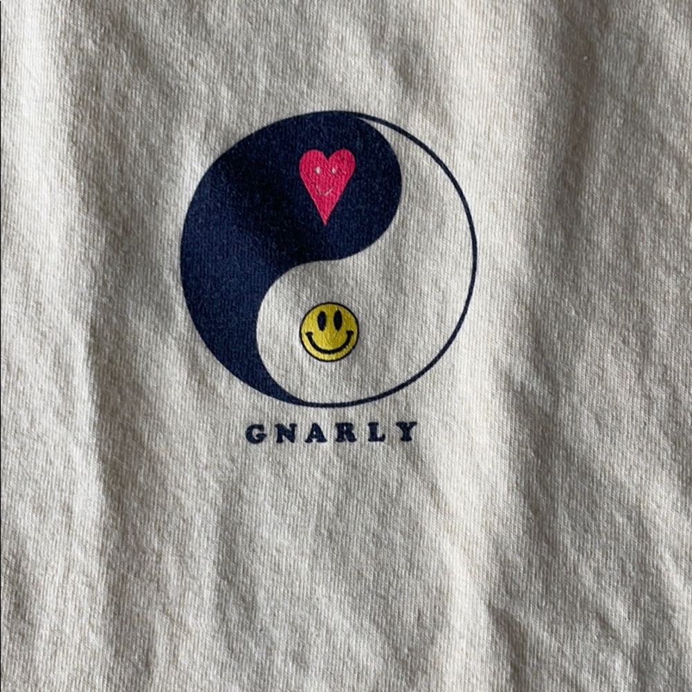 ✨Yellow Yin yang Tee ✨